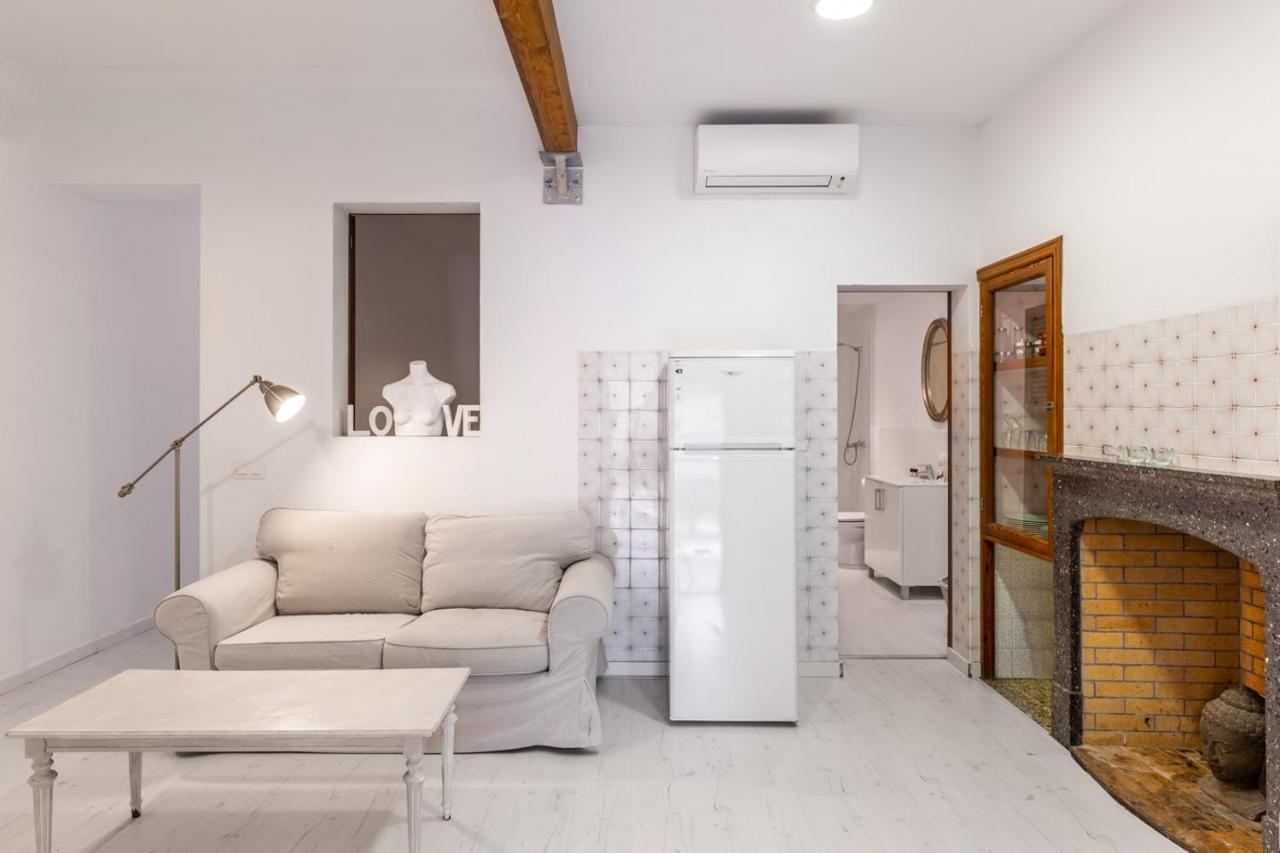 Rooms Can Moreno Ses Salines  Luaran gambar