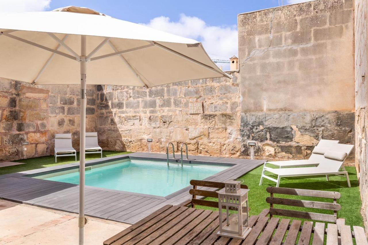 Rooms Can Moreno Ses Salines  Luaran gambar